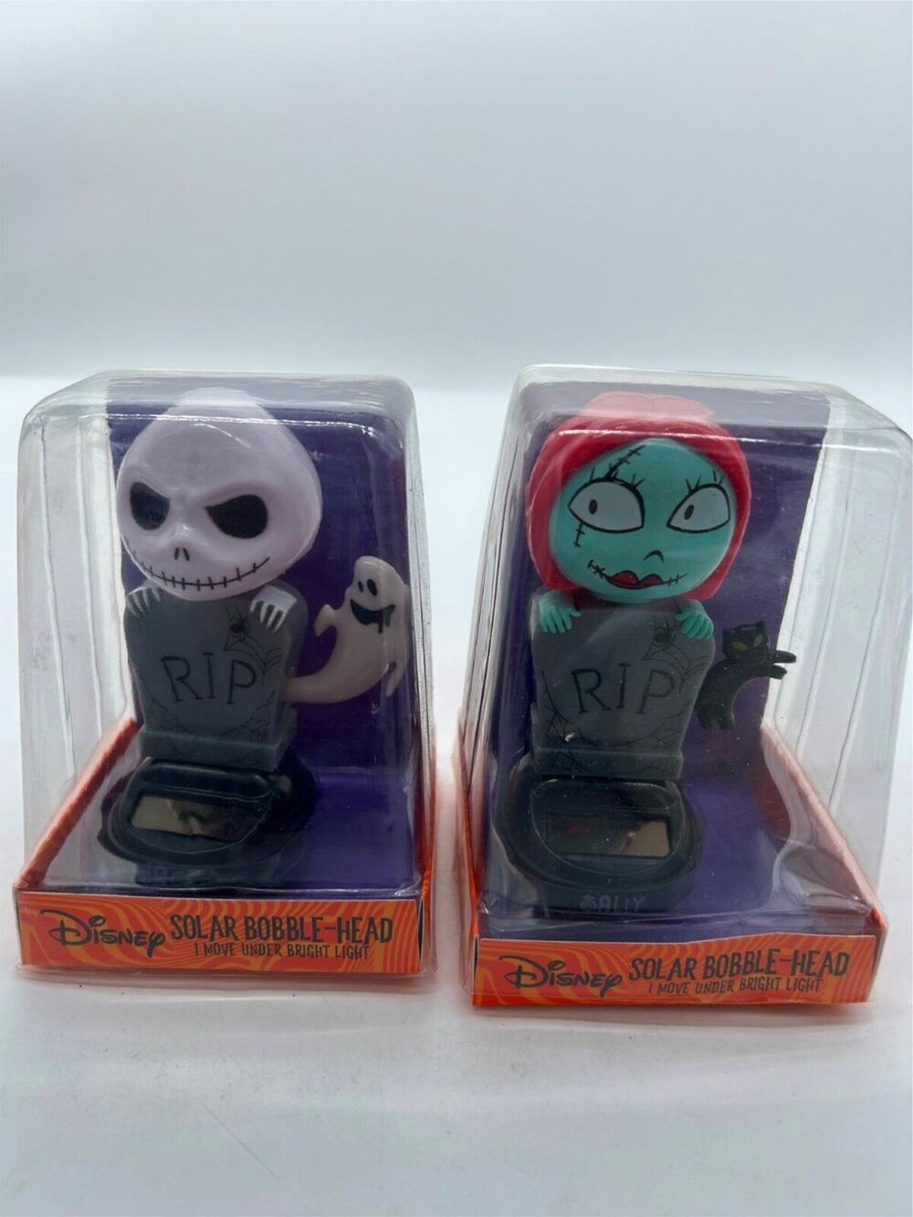 Jack Skellington and Sally Solar Powered Bobblehead - Nightmare Before Christmas